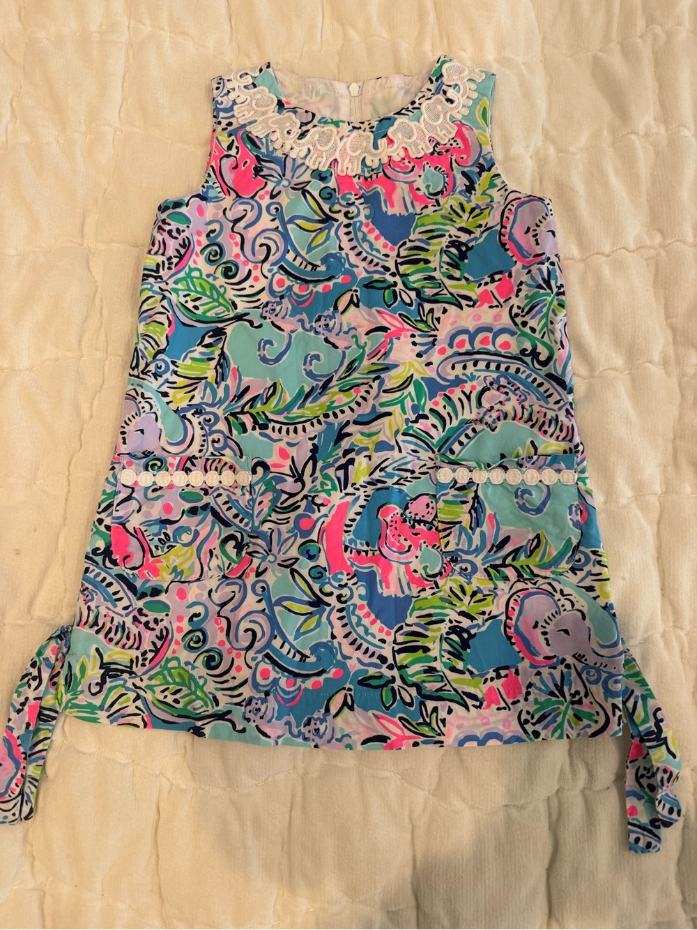 Lily Pulitzer Girls' Sleeveless Floral Print dress - Blue/Pink